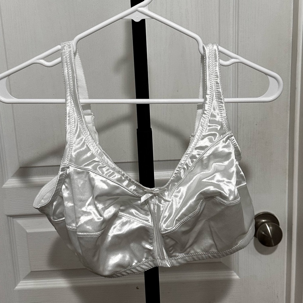 Comfort choice 40D white bra